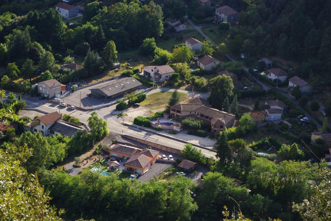 Residence Le Grand Virage Pont-de-Labeaume Exterior foto